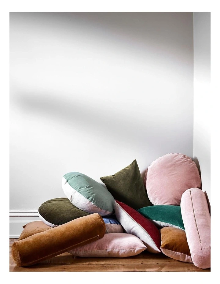 Luxury Velvet Cushion In Rosewater - Image 3