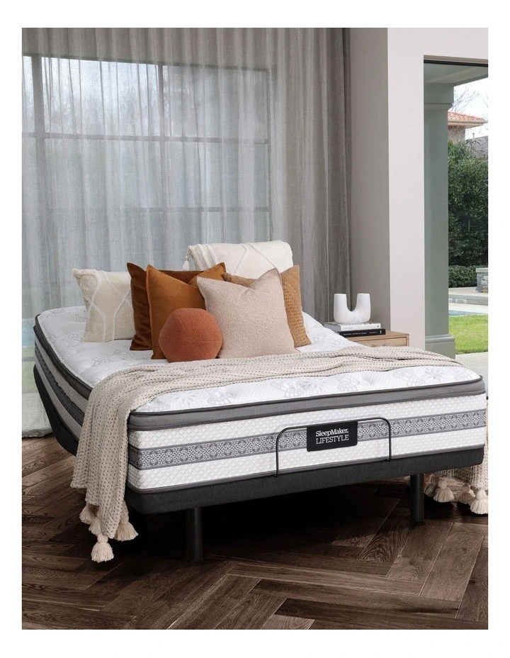 Lifestyle Modena Plush 7 Mattress In White - Image 2