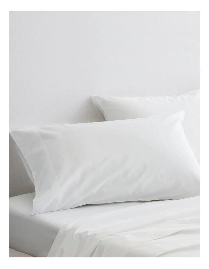Organic Cotton Percale 300TC Sheet Set In Snow - Image 3