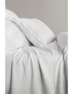 Abbotson Fitted Sheet In White