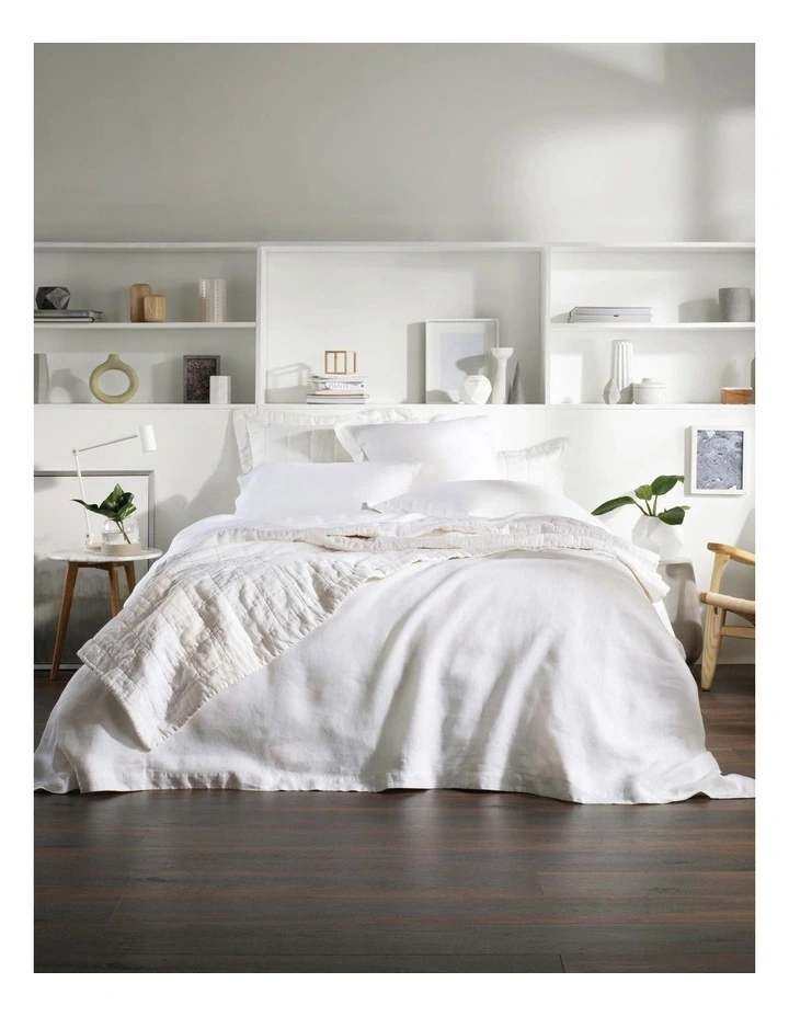 Abbotson Fitted Sheet In White - Image 3