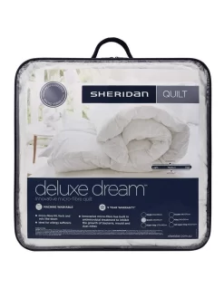 Deluxe Dream Polyester Quilt