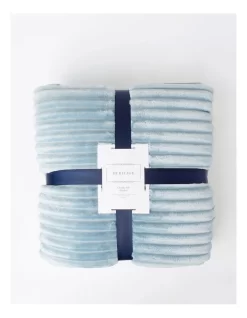 Heritage Chunky Rib Mink Blanket In Pale Blue