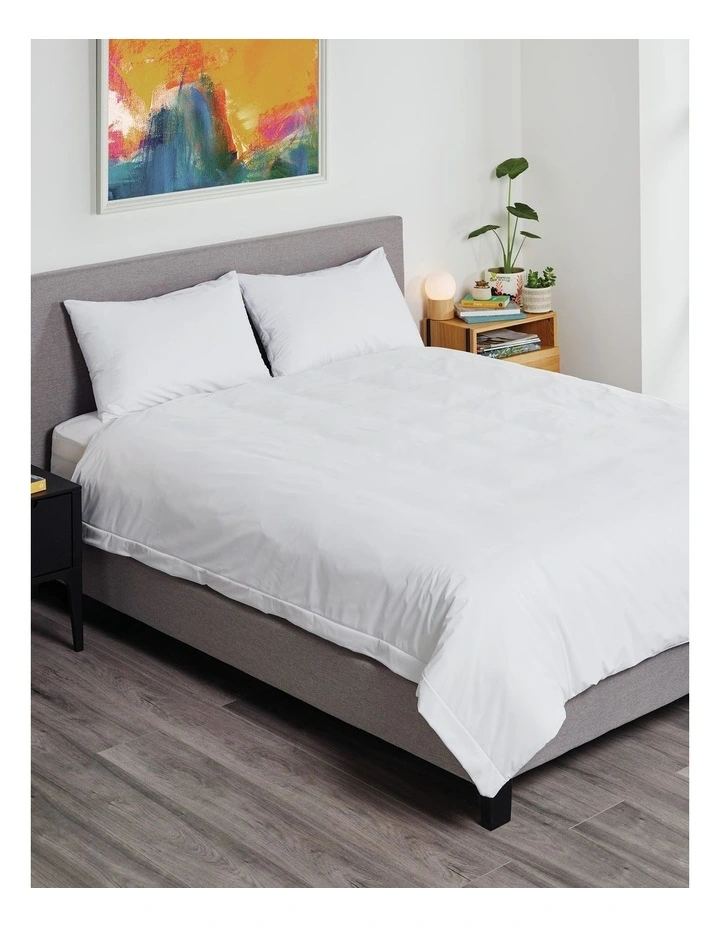 Eclipse Smooth Dynatex Waterproof Quilt Protector - Image 2