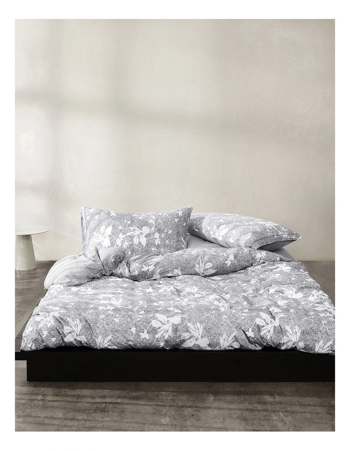 Calvin Klein Floral Print Quilt Cover In Pewter