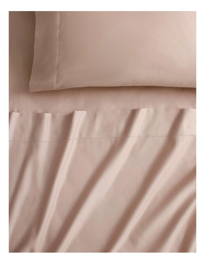 Hotel-Weight Luxury 1000Tc Sheet Set In Rosewater - Image 2