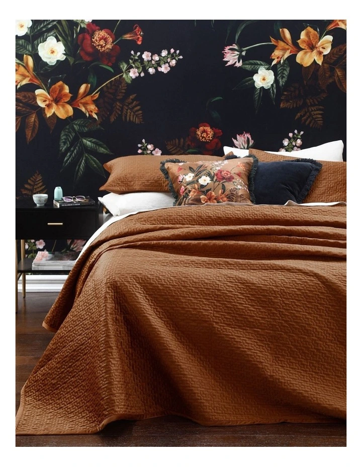 Terrace Bed Cover Set In Ginger