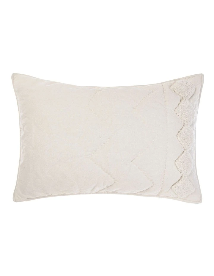 Linen House Martha Pillowcases In Vanilla