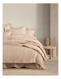 Abbotson Bedcover In Buff