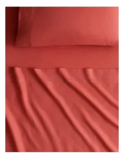 Abbotson Fitted Sheet In Washed Red