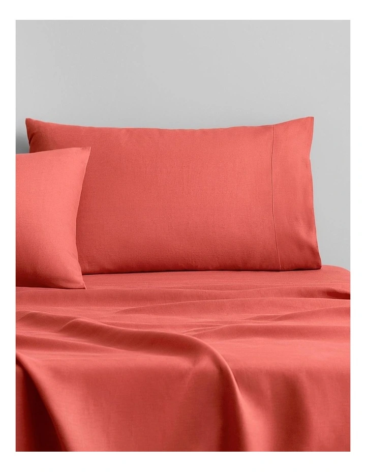 Abbotson Fitted Sheet In Washed Red - Image 2