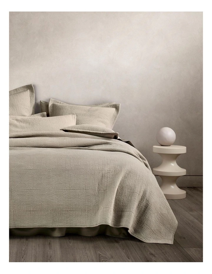 Beechwood Bedcover In Beige