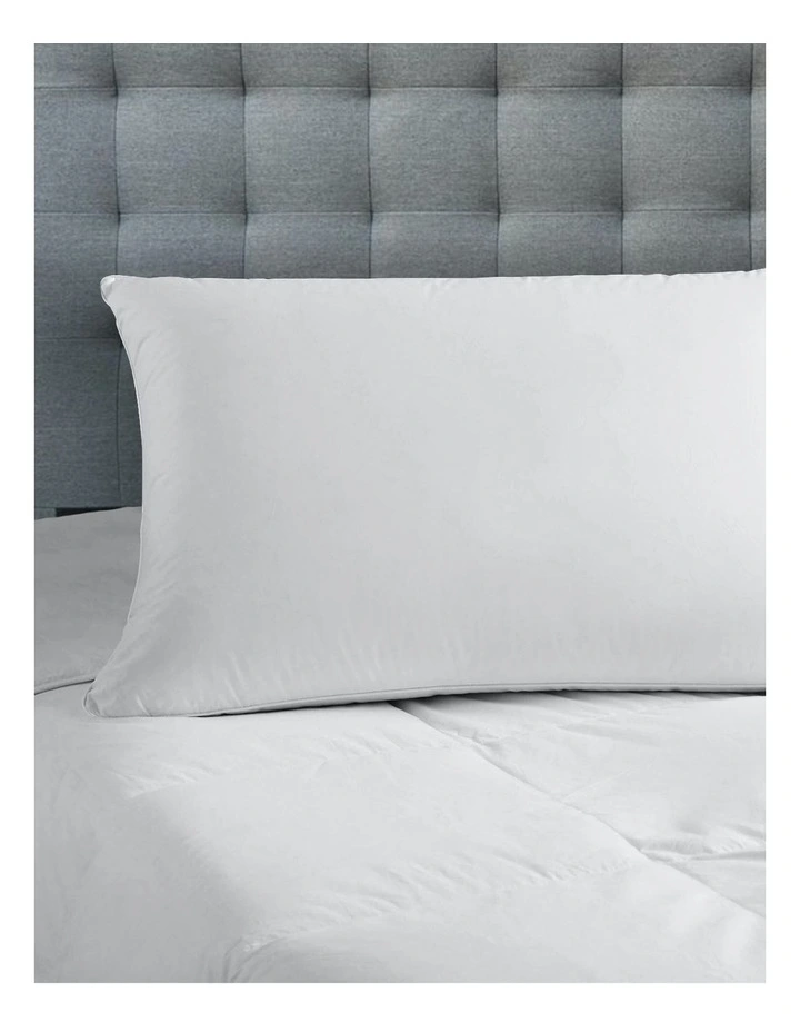 Luxury Gusset Bamboo Pillow Single Pack - Image 2