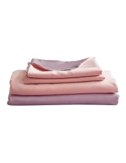 Queen Sze Bed Sheets Set In Pink/Purple