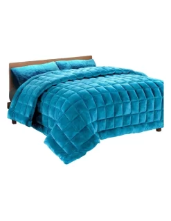 Super King Faux Mink Quilt In Teal