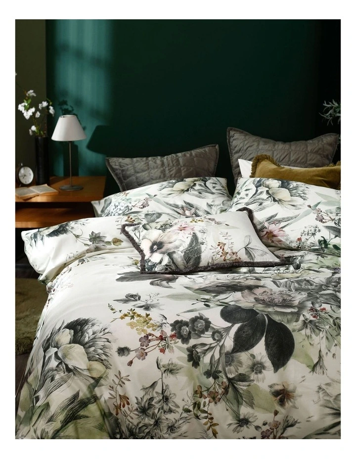 Etoile 40x60cm Cushion In White/Black - Image 3