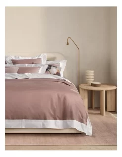 Estrel Lux Tailored Quilt Cover In Chia